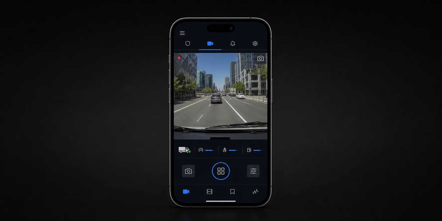 Live dash camera view displayed on a fleet telematics phone